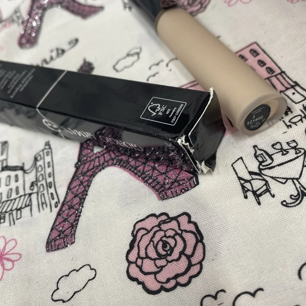 Giorgio Armani Power Fabric High Coverage Concealer # 3 Damaged‎ Box